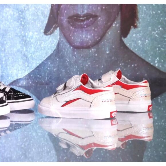 NEW! Vans X David Bowie Aladdin Sane Old Skool Skate Shoes Toddler SZ 5.5 - Picture 1 of 12